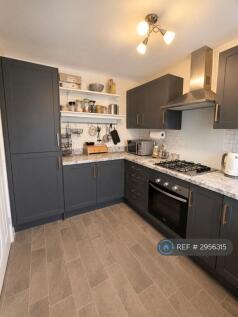 Wisteria Avenue, Leeds, LS14 photo 4