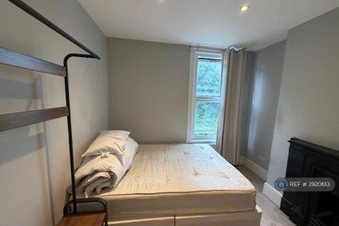 Bed Can Be Moved To Different Parts Of The Room