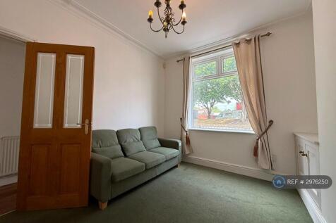 Longford St, Warrington, WA2 photo 3