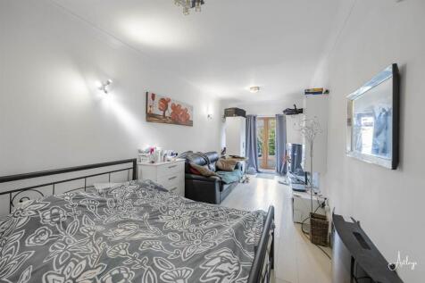 Annex Number One Living/Bedroom