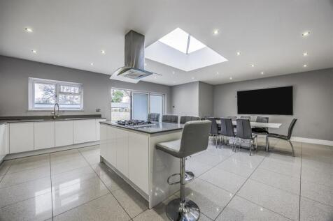 34 Lester Avenue, Havant-PorticoMarketing-SoldBy-2