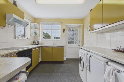 CAM04273G0-PR0158...