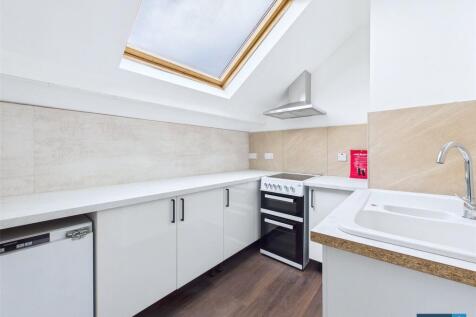 Communal Kitchen 2
