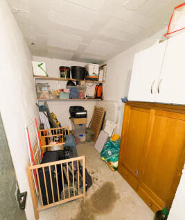 Image 32
