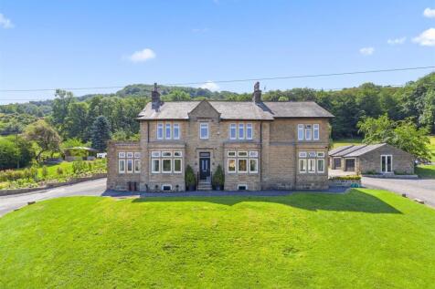 6 Bedroom Detached in LS21 3EZ
