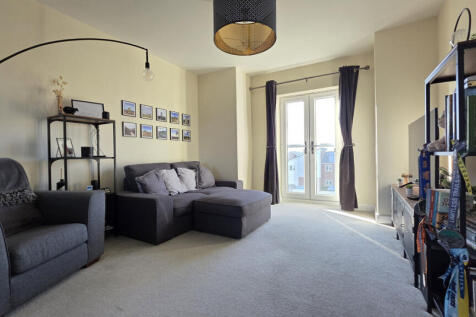 Open Plan Living/Kitchen/Diner
