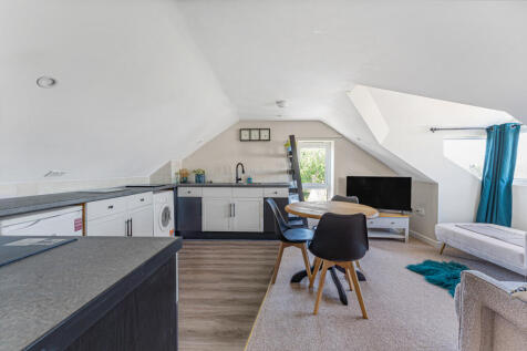 Flat 5, 25 Swan Street-6