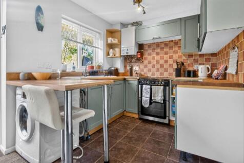 Saffron Drive, St. Mellons, CF3 photo 3