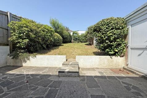 Shirburn Road 52 - Garden Front.jpg