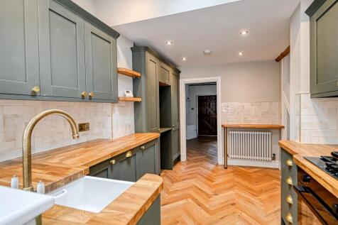 9 Hollybush Road-08.jpg