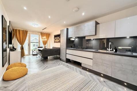 Kitchen/Family