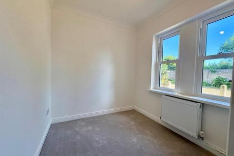 Preswylfa Court, Merthyr Mawr Road, Bridgend photo 3