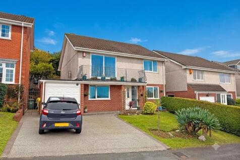 Dunraven Drive 81 - Front.....jpg