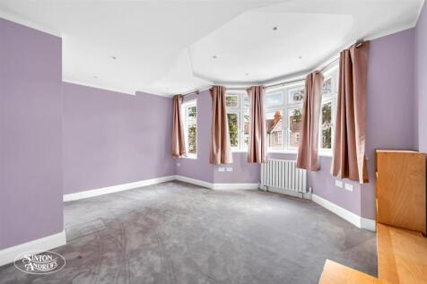 20 Graham Avenue-10.jpg