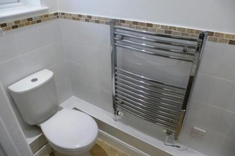 Cloakroom/wc