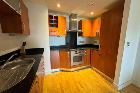 Magellan House, Leeds Dock, City Centre photo 4
