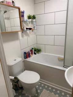 new bathroom.jpg