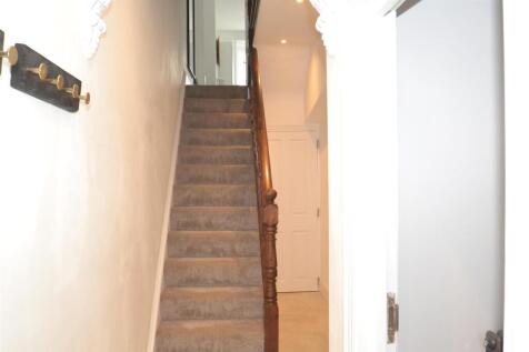 Mount Pleasant Road, Exeter photo 3