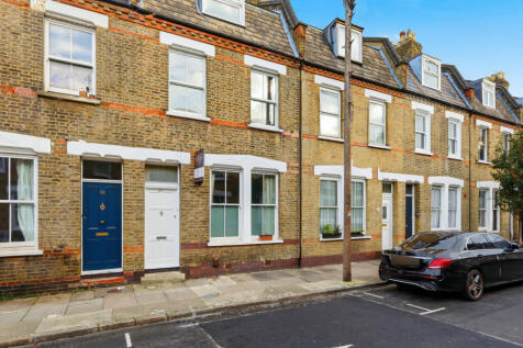 London, E1 - property photo