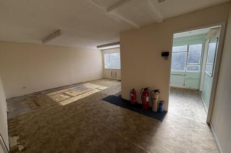 Retail Property (high street) for sale Image 4