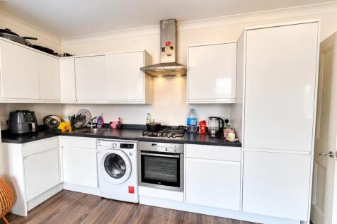 KITCHEN.jpeg