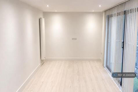 Kitchen / Reception 