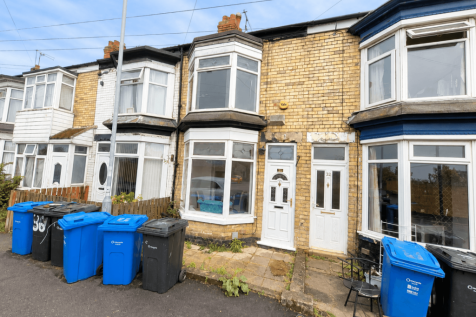 2 Bedroom Terrace House for Sale by auction
