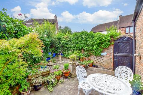 Side Garden