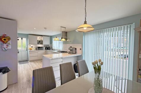 Miller Way 366 - Dining Area Two.jpg