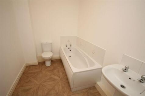 Lascelles Street, Greenway Court, WA9 photo 4