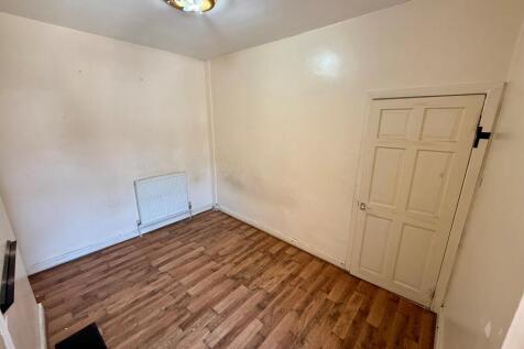Wellington Avenue,  Whalley Range photo 5