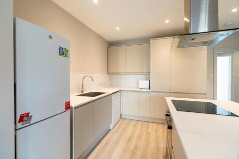 Kitchen dinning area 