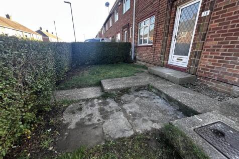 Welland Avenue, Grimsby photo 2