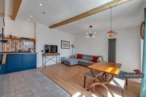 Lounge Area View