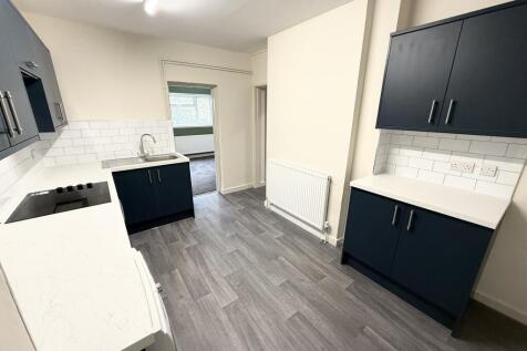 Flat A, Eastfield Road, Peterborough, PE1 photo 3