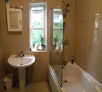 Flat ,  Egerton Road, Manchester photo 4