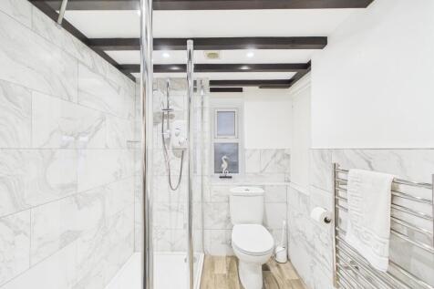 En Suite Shower R...