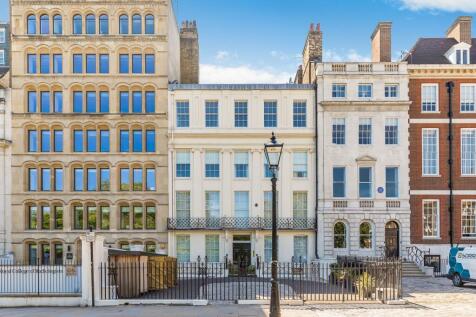 Lincolns Inn Fields 64 Flat 9 - ext