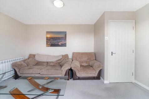 PACKHAM COURT (14).jpg