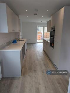 Round House Way, Harlow, CM17 photo 4