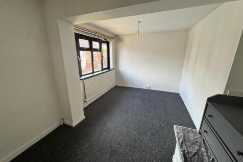 36 Riches Street Newbridge Wolverhampton photo 5