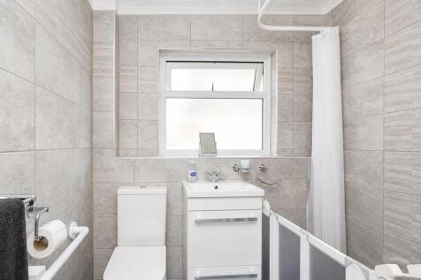 ShowerRoom.jpg