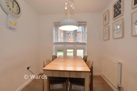 Kitchen/ Dining Room
