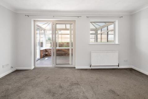 Living Room (view a)
