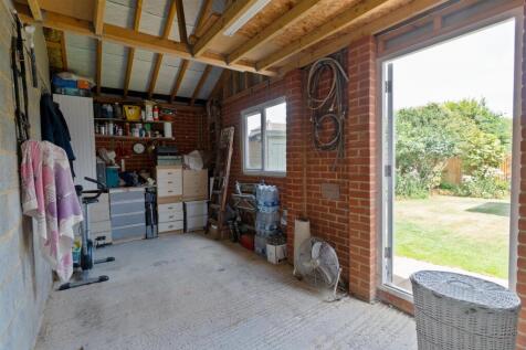 Garage.jpg