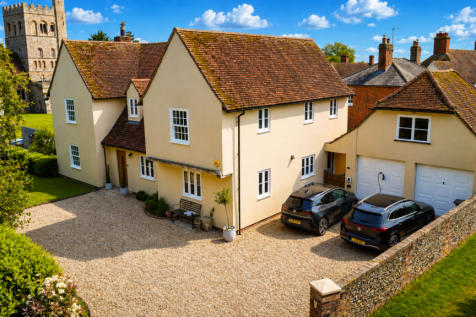 5 Bedroom Detached for Sale