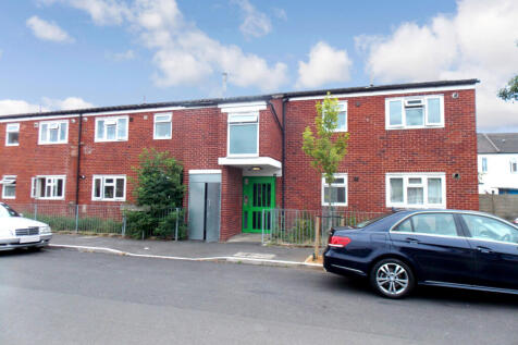 One Double Bedroom Ground Floor Flat