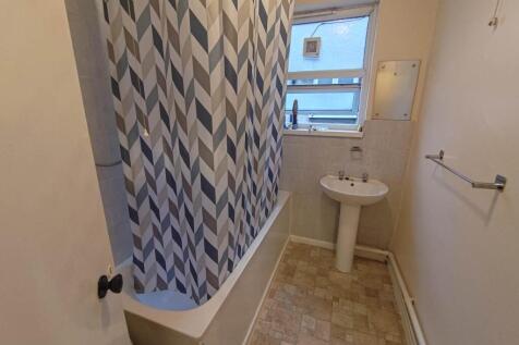 First Floor Bathroom