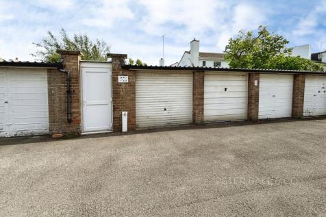 En-Bloc Garage