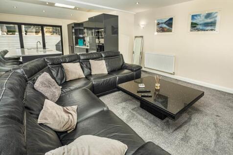 Open Plan Living/...